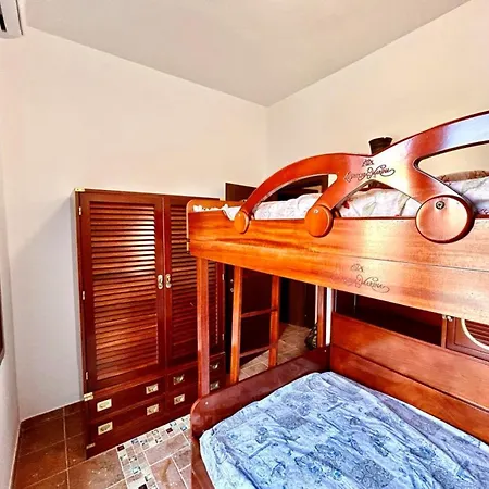 בית נופש Casa Marina A